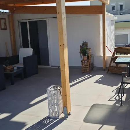 شقة Agrellis ماستيخاري